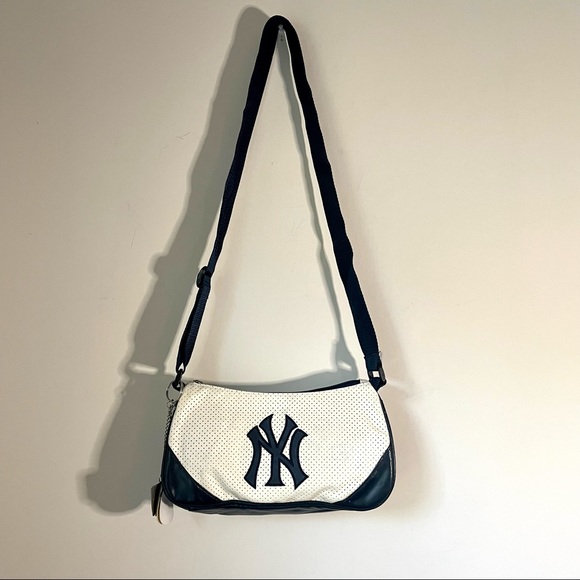 MLB Handbags - NY Yankees Shoulder bag, NWT